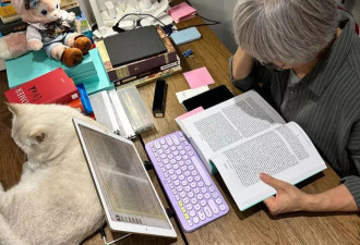 中国新女性退休样本：56岁一头白发出国留学