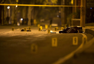 马里兰州爆大规模枪击至少1死9伤，车辆翻覆起火