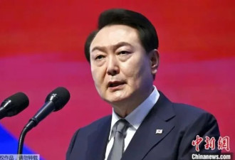 政坛地震、弹劾下台！多国乱成“一锅粥”