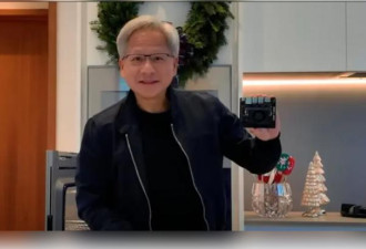 黄仁勋又从烤箱拿出新货