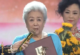 89岁表演艺术家谢芳去世，儿媳透露死因，最后露面庆生消瘦太多