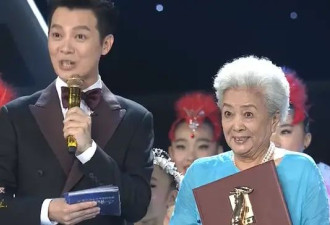 89岁表演艺术家谢芳去世，儿媳透露死因，最后露面庆生消瘦太多