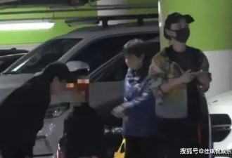 42岁姚笛回国首现身，带儿子出门游玩惊呆众人，网友：文章亏大了