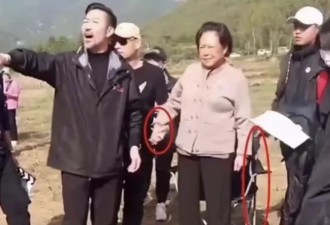 74岁斯琴高娃谈身体近况 称已经走不动了需要依靠拐杖