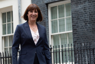 英对华立场转向：财政大臣下月访华重启高层对话