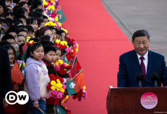 习近平访澳门 市民吐槽：全城“禁屏”，不如戒严