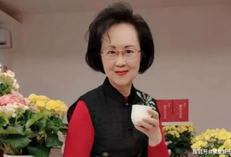 平珩为林婉珍庆祝生日，母女灿笑出镜