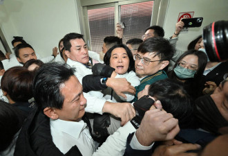 令人匪夷所思的国民党