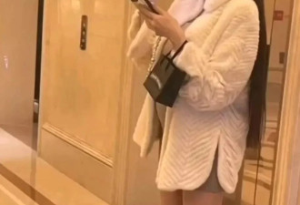 叶珂疑似与黄晓明分手后现身，孕肚十分明显