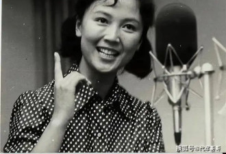 她与丈夫恩爱45年零绯闻，如今直面衰老...