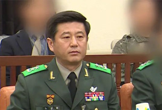 因性丑闻被判刑，退役后大搞巫术，是他左右...