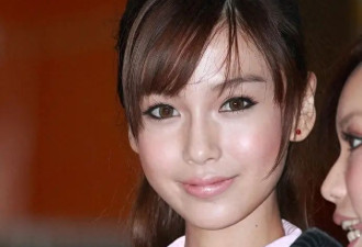 杨颖美黑时期最美是真的！真人版洋娃娃