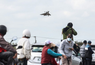 中国在台湾周边大规模演习意图：警告外力勿介入