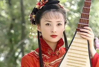 蒋勤勤17岁大儿子正脸曝光，容貌与爸爸简直神似