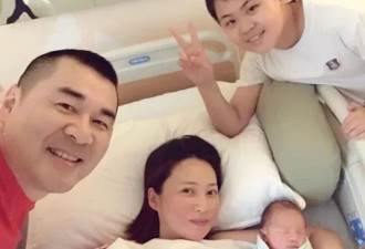 蒋勤勤17岁大儿子正脸曝光，容貌与爸爸简直神似