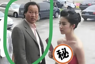 刘亦菲“金主”再露面？深夜和干爹酒店吃饭被拍，关系藏不住了！