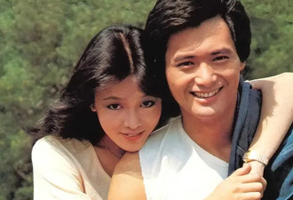 郑裕玲：周润发都爱而不得，包养男友17年，至今66岁坚持不婚不育！