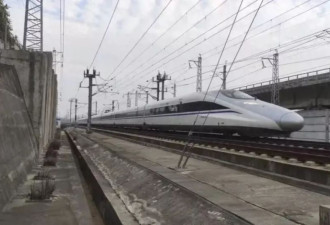疯狂建高铁，恐怕在中国已经成绝唱了