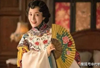 她曾是古装第一美人，被狗咬毁容后，如今...