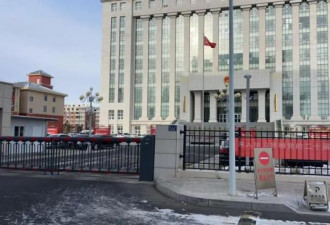律师自述：在法院，我们被法警喷辣椒水