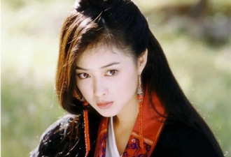 41岁蒋欣瘦20斤惊艳亮相！肤白貌美身材曼妙性感撩人