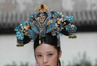 41岁蒋欣瘦20斤惊艳亮相！肤白貌美身材曼妙性感撩人