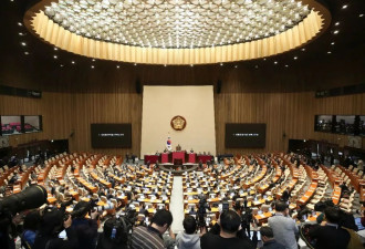 尹锡悦“命悬一线”，连他也要搭进去了