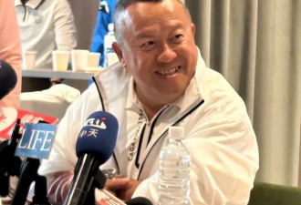 曾志伟丧偶4年两鬓斑白，自曝和4个子女“四分五裂”