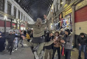 叙利亚再变天，全国多地宵禁，以军已突破缓冲区