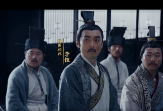 强时大杀四方，亡时一笔带过