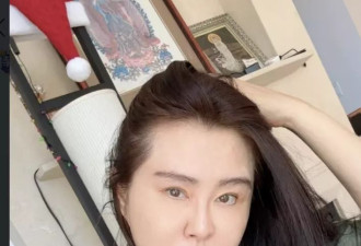 57岁王祖贤发自拍照，变得认不出了