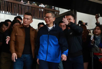 柯文哲政治生命复活？