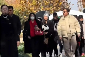 离婚3年，48岁李湘和前夫王岳伦关系有点意思，14岁王诗龄已然活成了名媛