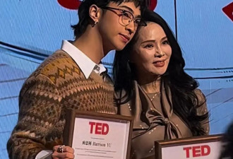 伊能静和儿子合体出现！儿子不穿女装变帅了