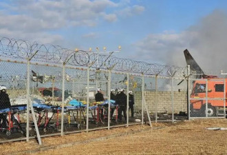 韩国客机碰撞起火事故2人幸存，均为机上乘务员