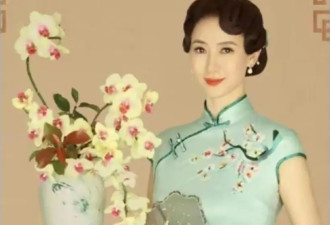 54岁翁虹晒全家福！16岁女儿穿旗袍太惊艳，气质和身材都不输妈妈