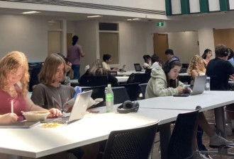 “土鸡”变贵族？去英国读私校的孩子…