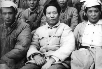 毛泽东最后生日宴出惊现凶兆 在场所有人吓傻