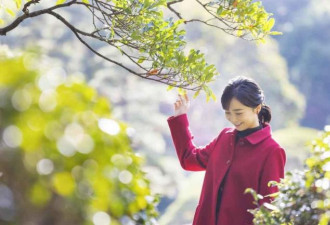 日本最美公主30岁生日 穿千元红大衣 自称笼中鸟