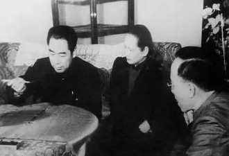 53年宋庆龄到访苏联，斯大林喜出望外