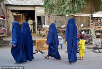 塔利班对居民住宅的窗户下禁令，“以免看到妇女”