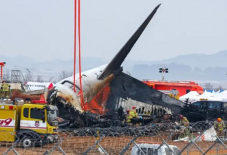 还原济州空难 幸存空姐如此躲过一劫