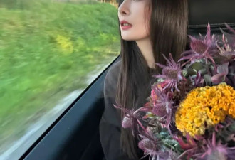 杨幂晒照性感妩媚超撩人，青春靓丽有活力，素颜依旧美如初恋