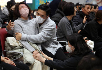 南韩网友讽空难家属爽拿赔偿金 警方追查