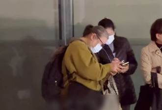 刘德华大姐现身演唱会，姐弟反目多年疑似和解