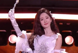 众星跨年晚会造型来了！杨幂超甜美，关晓彤发福，戚薇用力过猛