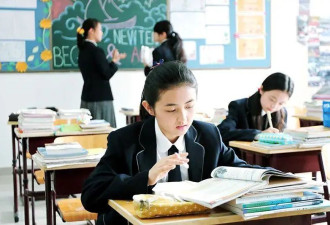 2025年了，谁在去美国留学？