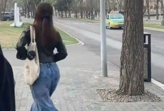 赵露思新状态看哭网友：全身多功能退化如婴儿，导演首次发声！