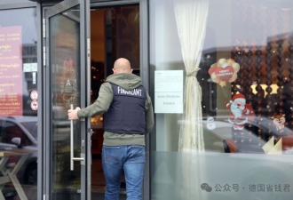 中餐厅涉逃税被警方突袭 顾客餐具都吓掉了