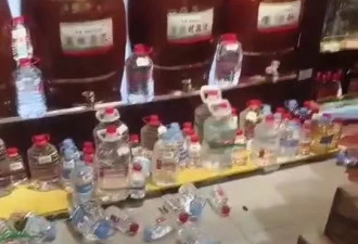 直击银川4.8级地震现场：墙体开裂瓷砖脱落...